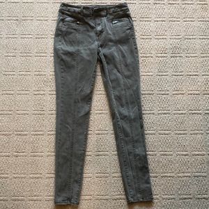 American Eagle High Rise Jegging with zippers